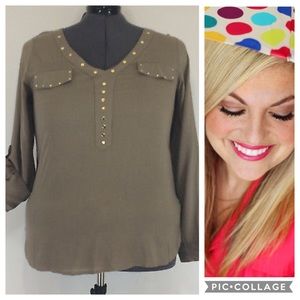 Olive Tunic Blouse Top Gold Studs V-neck SZ 0X